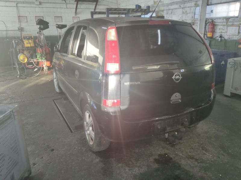 opel meriva del año 2005