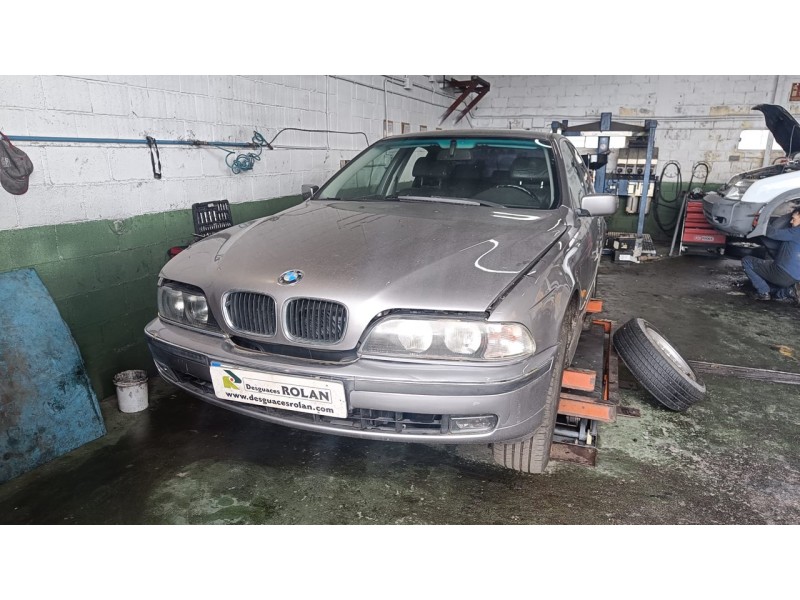 bmw 5 (e39) del año 2006