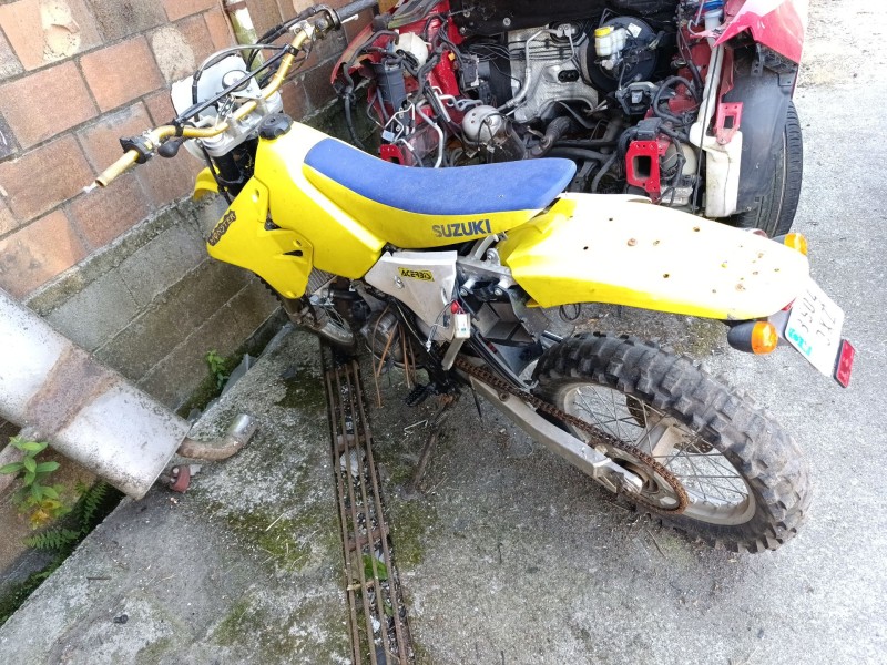 suzuki dr-z400 sm del año 2006