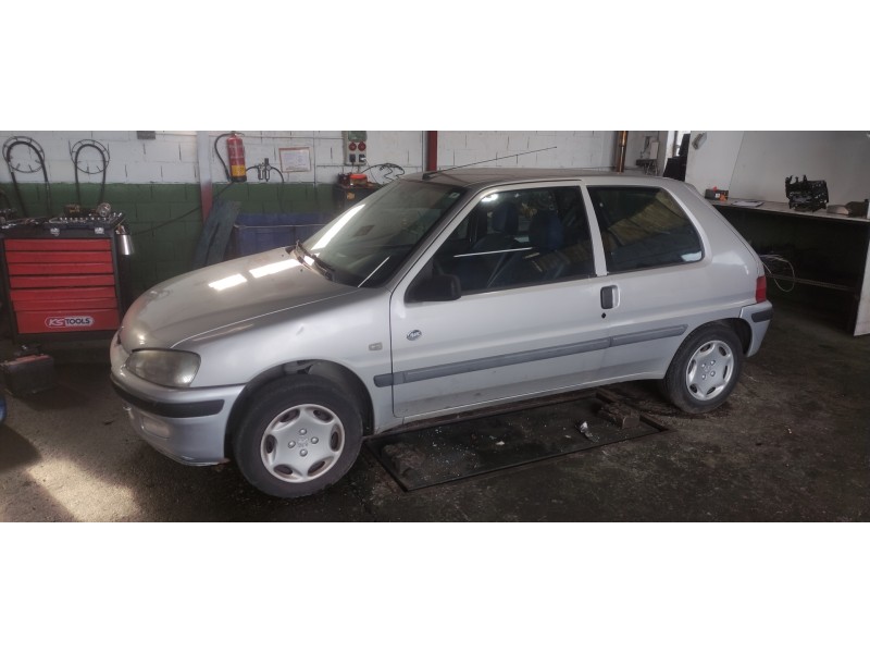 peugeot 106 (s2) del año 2000