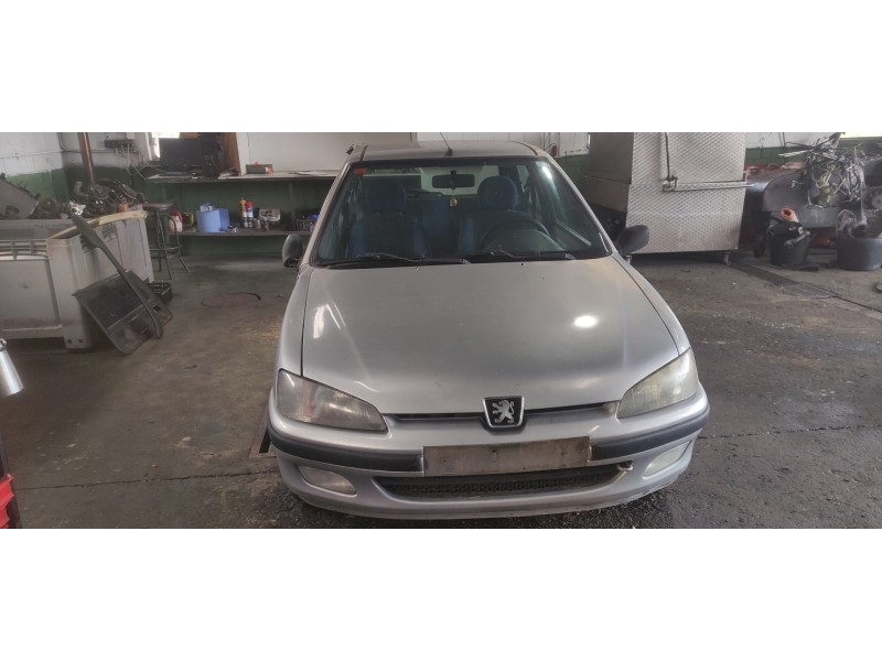 peugeot 106 (s2) del año 2000