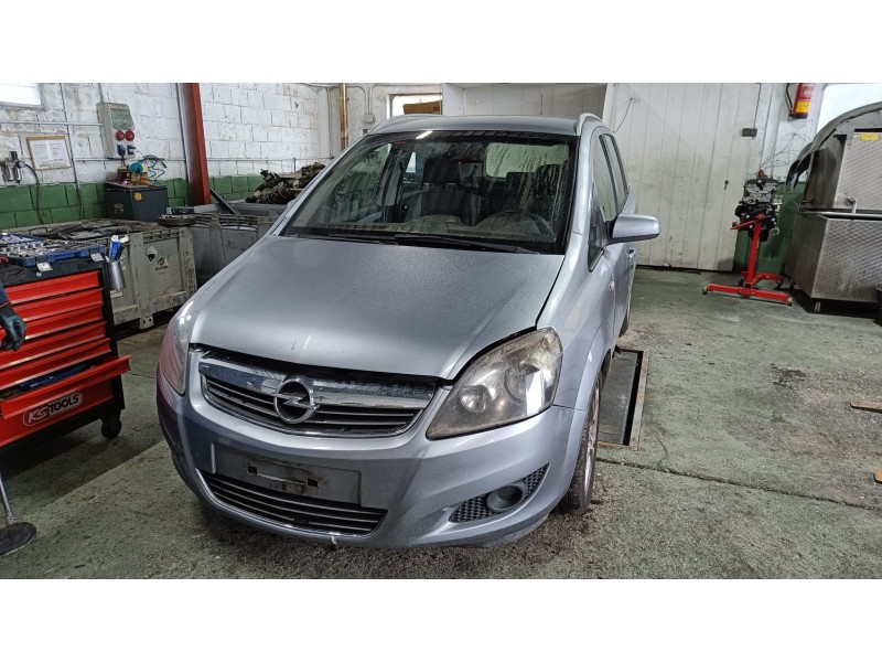 opel zafira b del año 2007