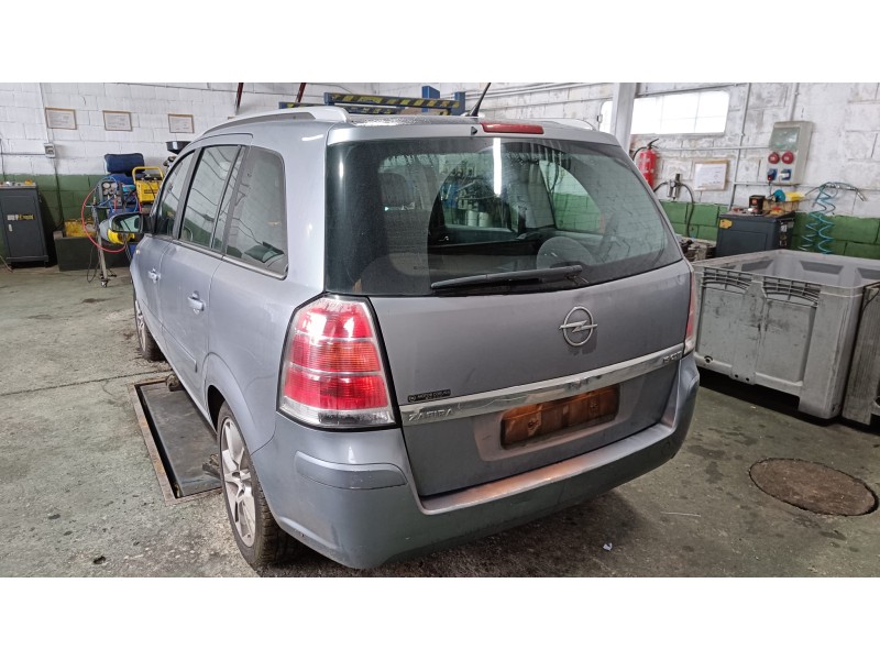 opel zafira b del año 2007