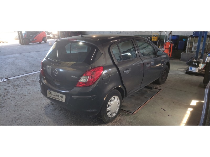 opel corsa d del año 2013