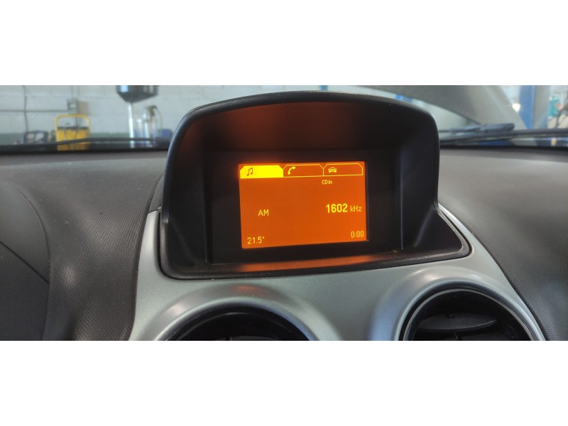opel corsa d del año 2013