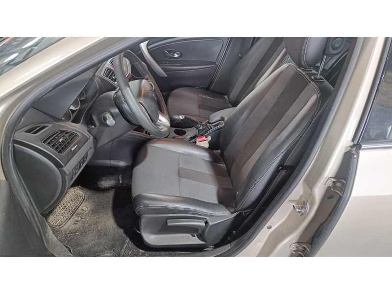 renault fluence (l3_) del año 2011
