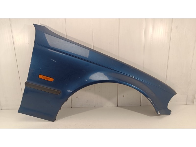 Recambio de aleta delantera derecha para bmw 3 (e46) 320 d referencia OEM IAM   
