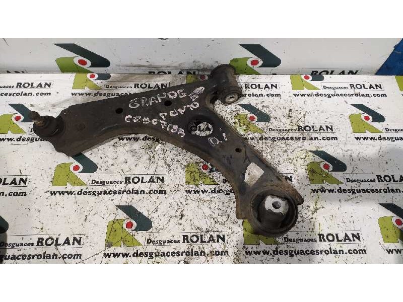 Recambio de brazo suspension inferior delantero izquierdo para fiat grande punto (199) 1.4 8v active referencia OEM IAM   