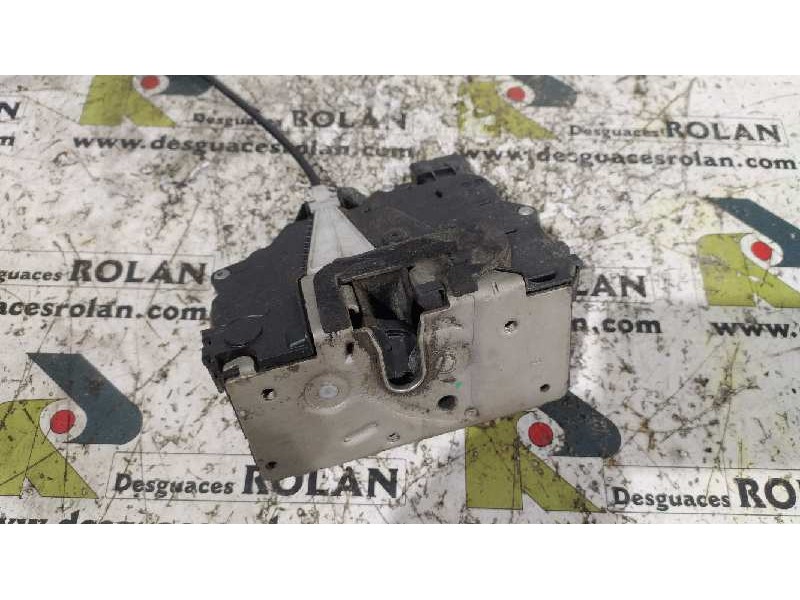 Recambio de cerradura puerta delantera derecha para fiat grande punto (199) 1.4 8v active referencia OEM IAM 55701964  
