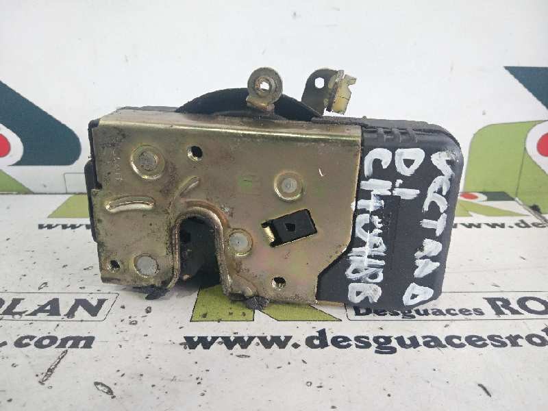 Recambio de cerradura puerta delantera izquierda para opel vectra b berlina básico referencia OEM IAM   