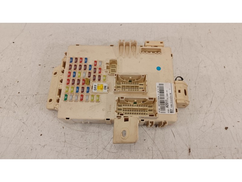 Recambio de caja reles / fusibles para mazda 3 berlina (bk) 1.6 16v cat referencia OEM IAM 91950A20111012B09012  