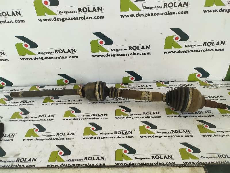 Recambio de transmision delantera derecha para renault laguna ii grandtour (kg0) 2.2 dci turbodiesel referencia OEM IAM 82000799