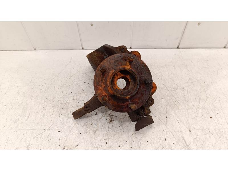 Recambio de mangueta delantera derecha para ford focus c-max (cap) ambiente (d) referencia OEM IAM   