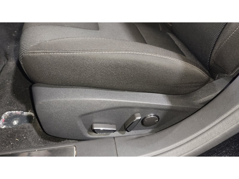 Recambio de juego asientos para ford mondeo lim. trend referencia OEM IAM   
