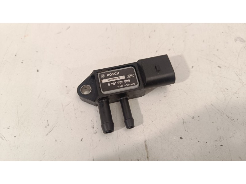 Recambio de sensor para audi a4 ber. (b8) 2.0 16v tdi referencia OEM IAM 0281006005  