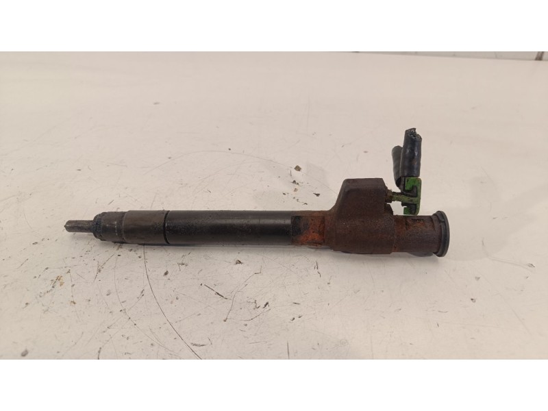 Recambio de inyector para ford c-max (ceu) 2.0 tdci cat referencia OEM IAM 28602948  
