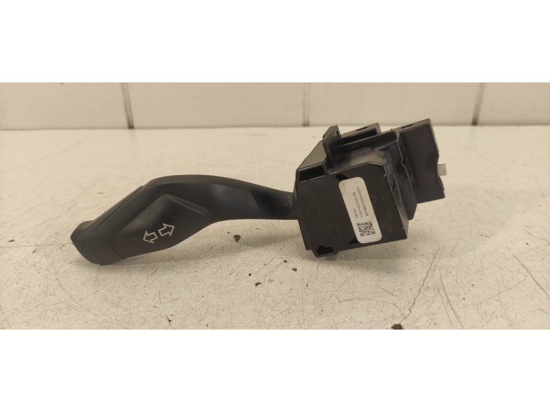 Recambio de mando intermitentes para ford focus lim. (cb8) edition referencia OEM IAM AV6T13335AB  