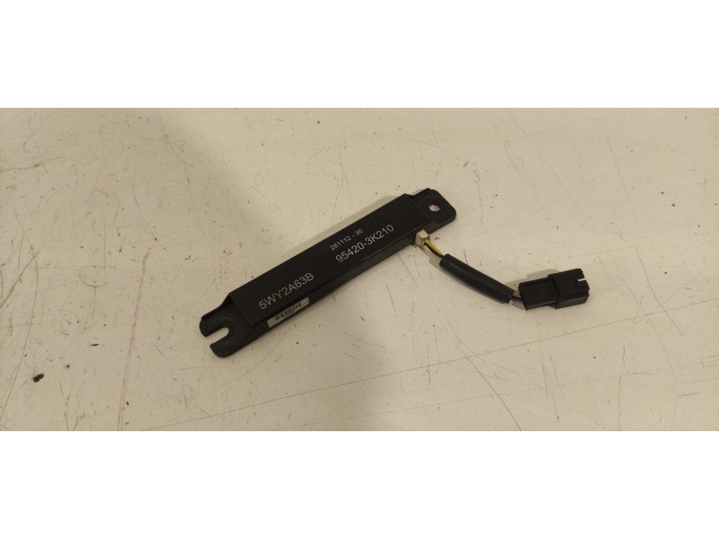 Recambio de modulo electronico para ford focus lim. (cb8) edition referencia OEM IAM 954203K210  