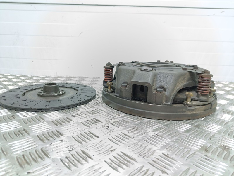 Recambio de kit embrague para renault r 86 e referencia OEM IAM   