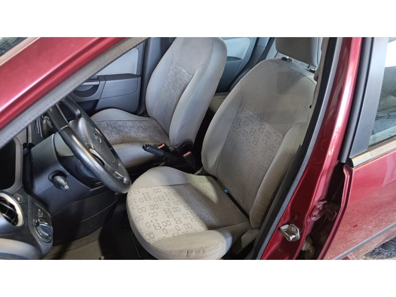 ford fiesta (cbk) del año 2002