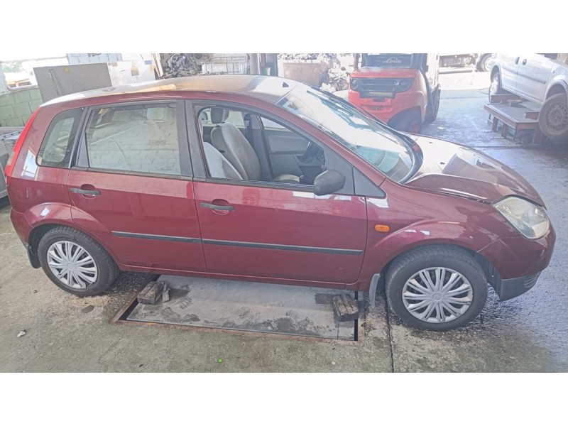 ford fiesta (cbk) del año 2002