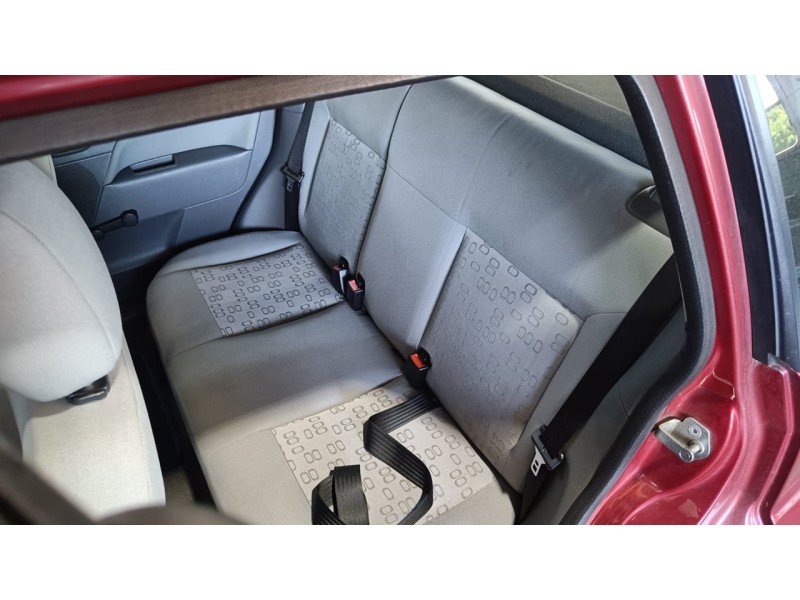 ford fiesta (cbk) del año 2002