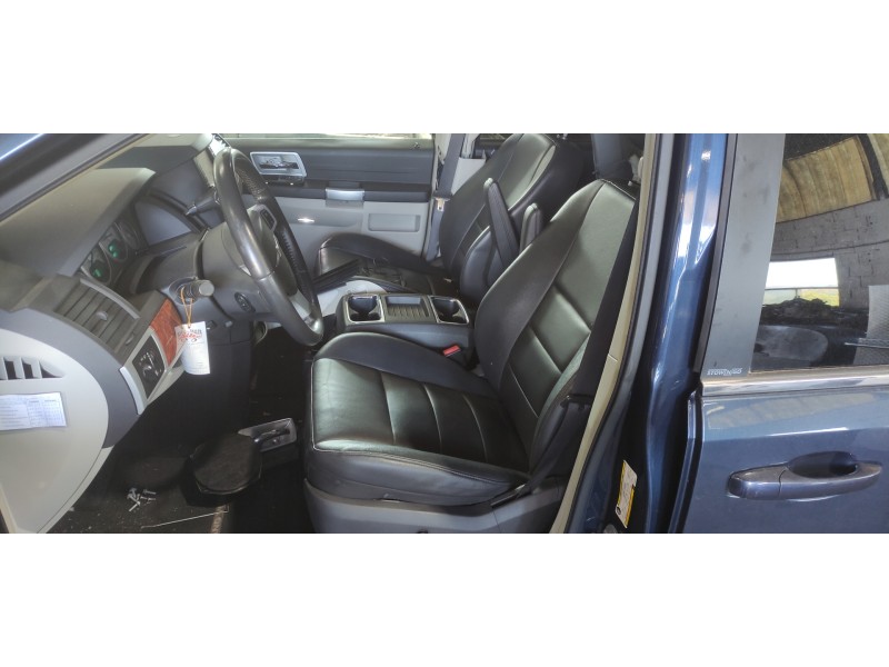 chrysler grand voyager v (rt) del año 2008