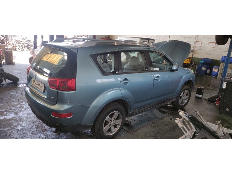 peugeot 4007 del año 2008