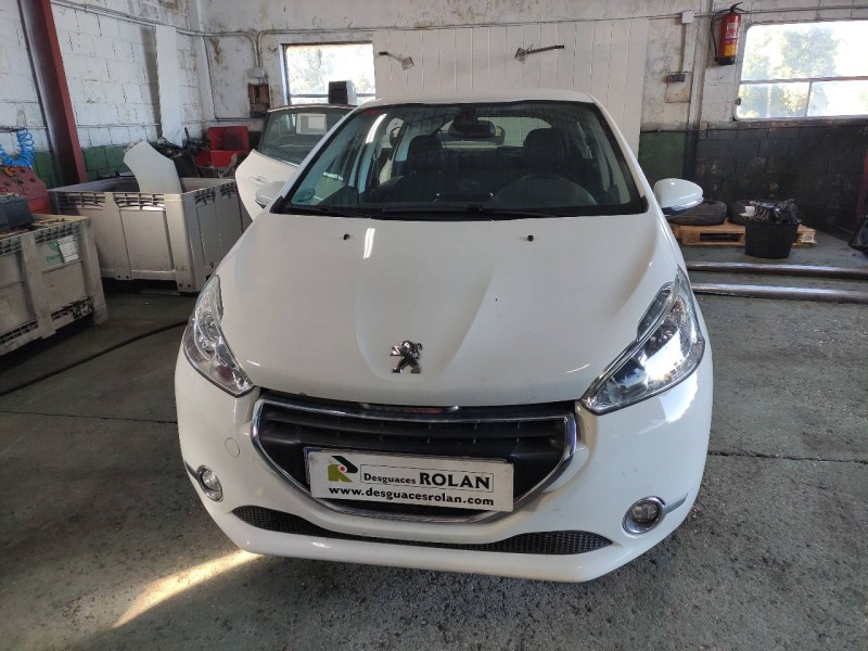 peugeot 208 del año 2015