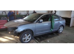 mazda 3 berlina (bk) del año 2004