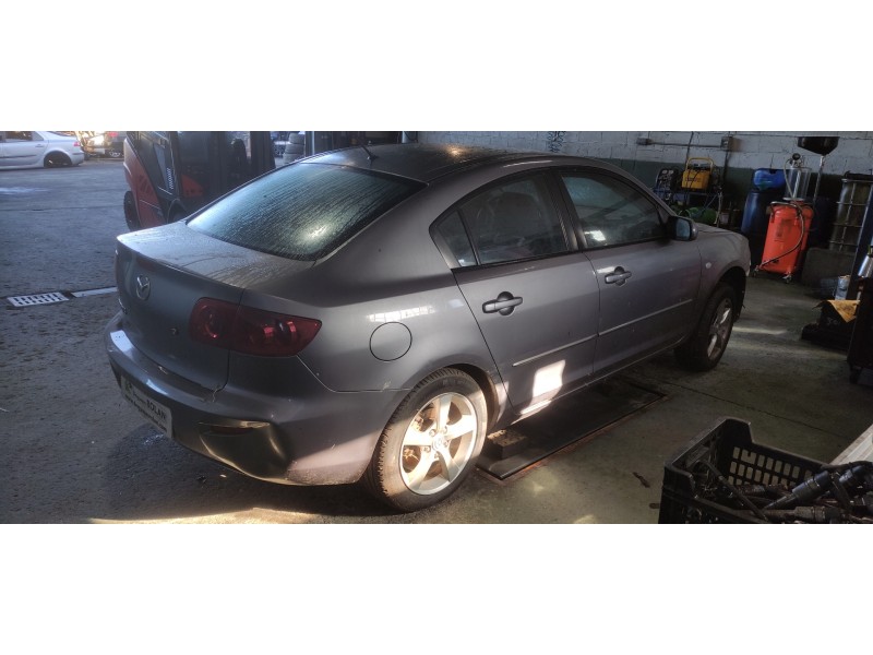 mazda 3 berlina (bk) del año 2004