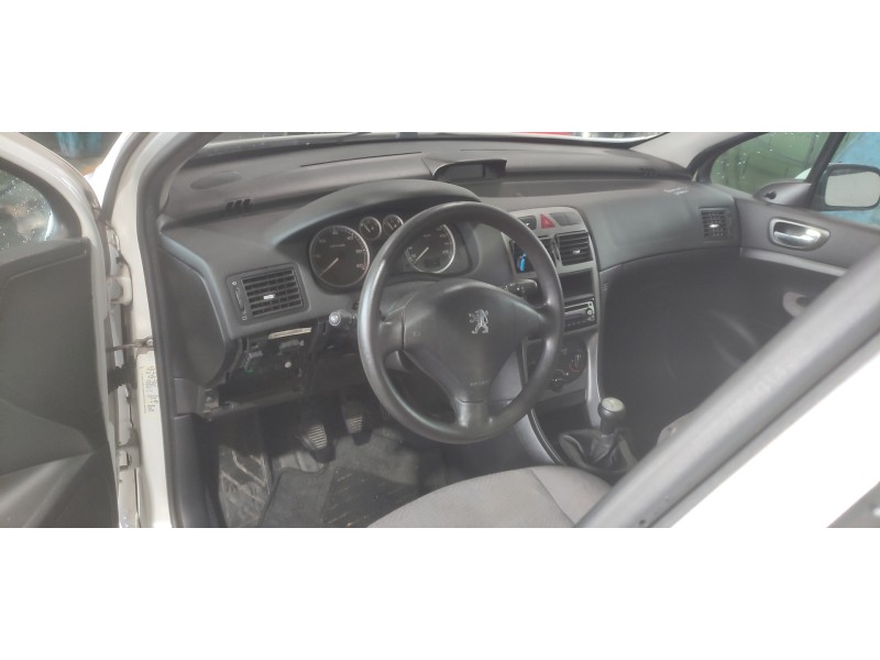 peugeot 307 (3a/c) del año 2002