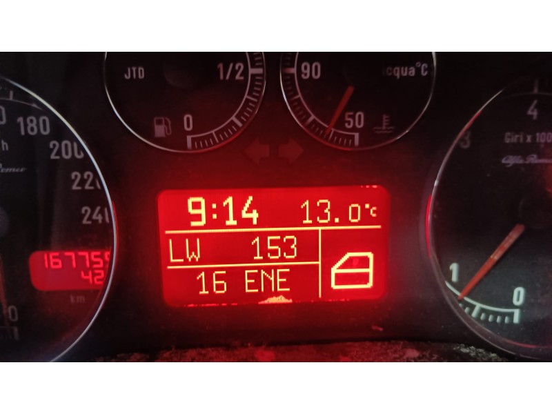 alfa romeo 147 (937_) del año 2005