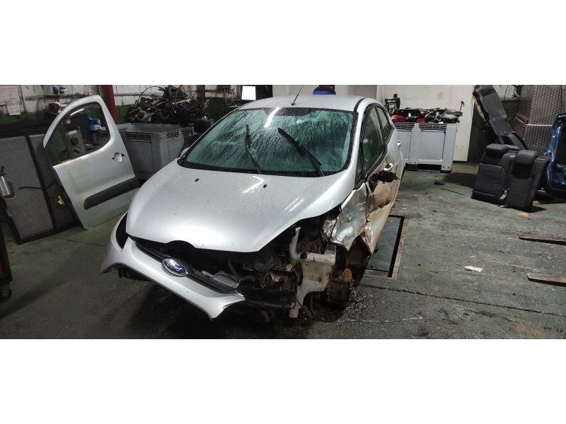 ford fiesta (cb1) del año 2010