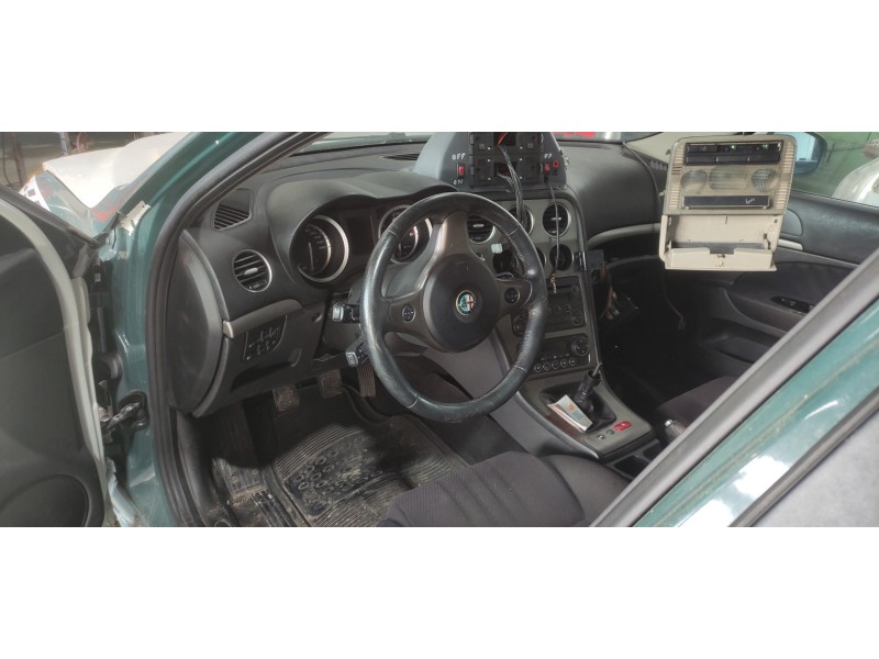 alfa romeo 159 (140) del año 2009