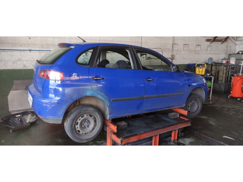 seat ibiza (6l1) del año 2004
