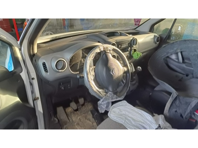 citroën berlingo station wagon del año 2017