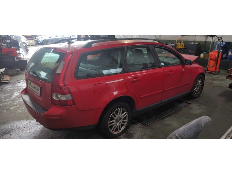 volvo v50 familiar del año 2005