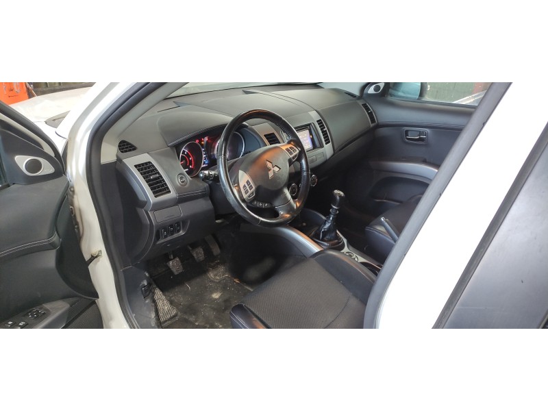 mitsubishi outlander (cw0) del año 2011