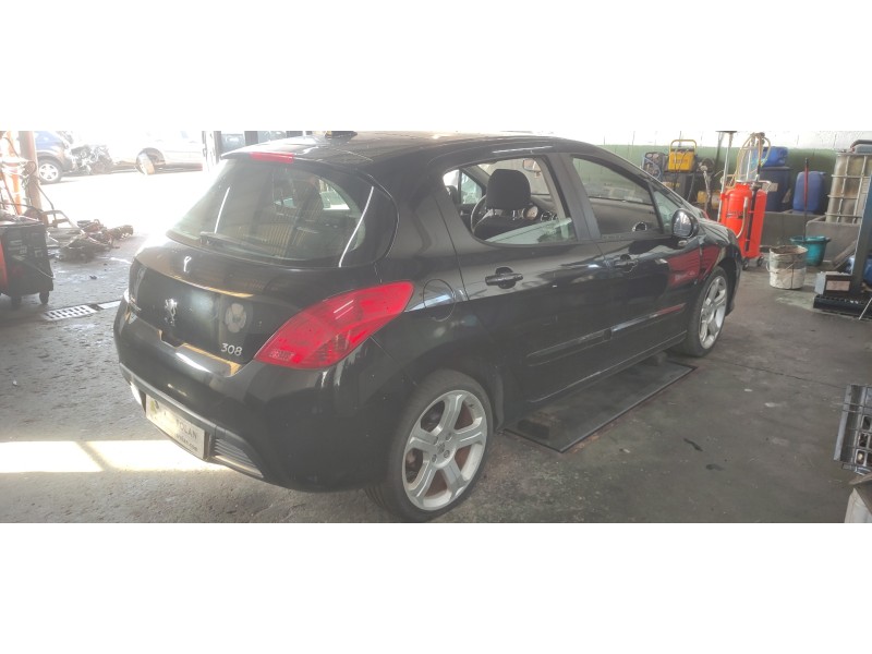 peugeot 308 del año 2008
