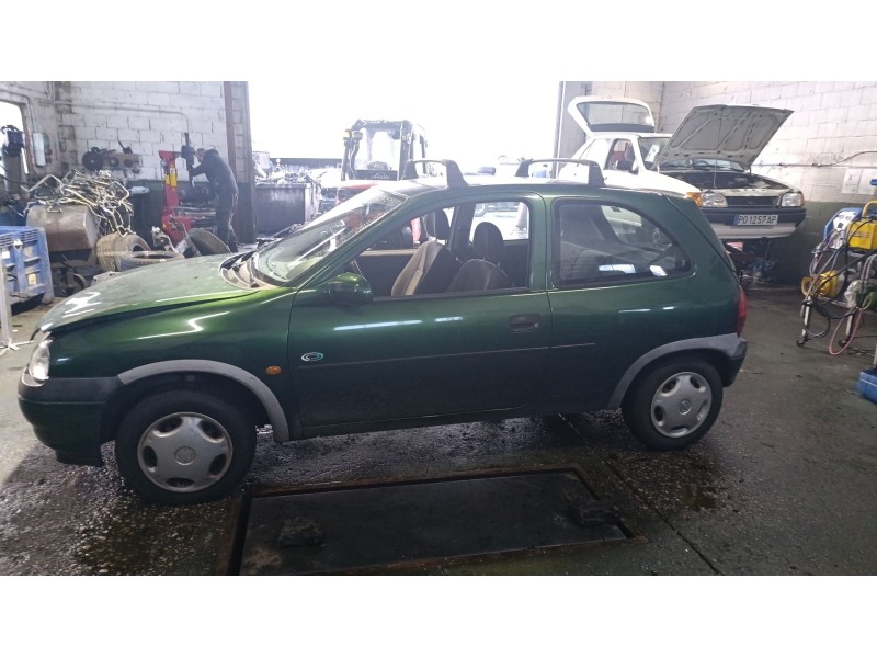 opel corsa b (s93) del año 1997