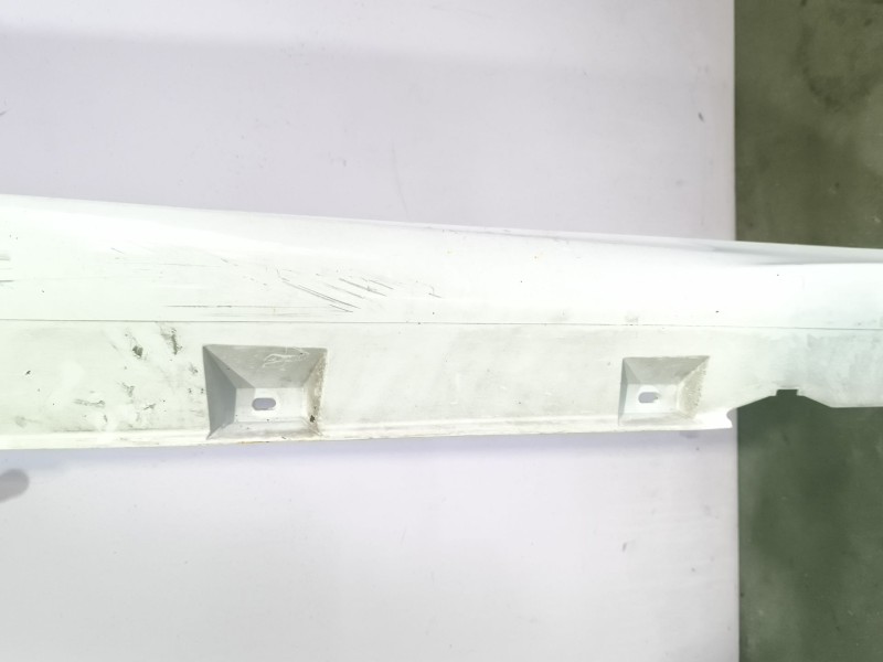 Recambio de faldon lateral para ford focus st-line referencia OEM IAM   