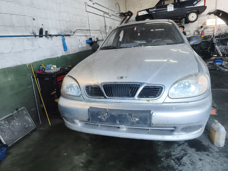 daewoo lanos (klat) del año 2000