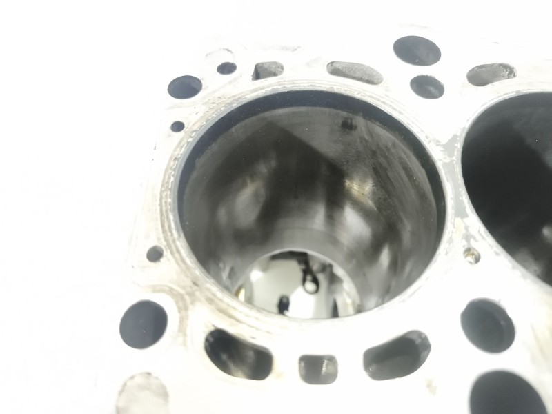 Recambio de bloque para bmw x5 (e70) 3.0 sd referencia OEM IAM   