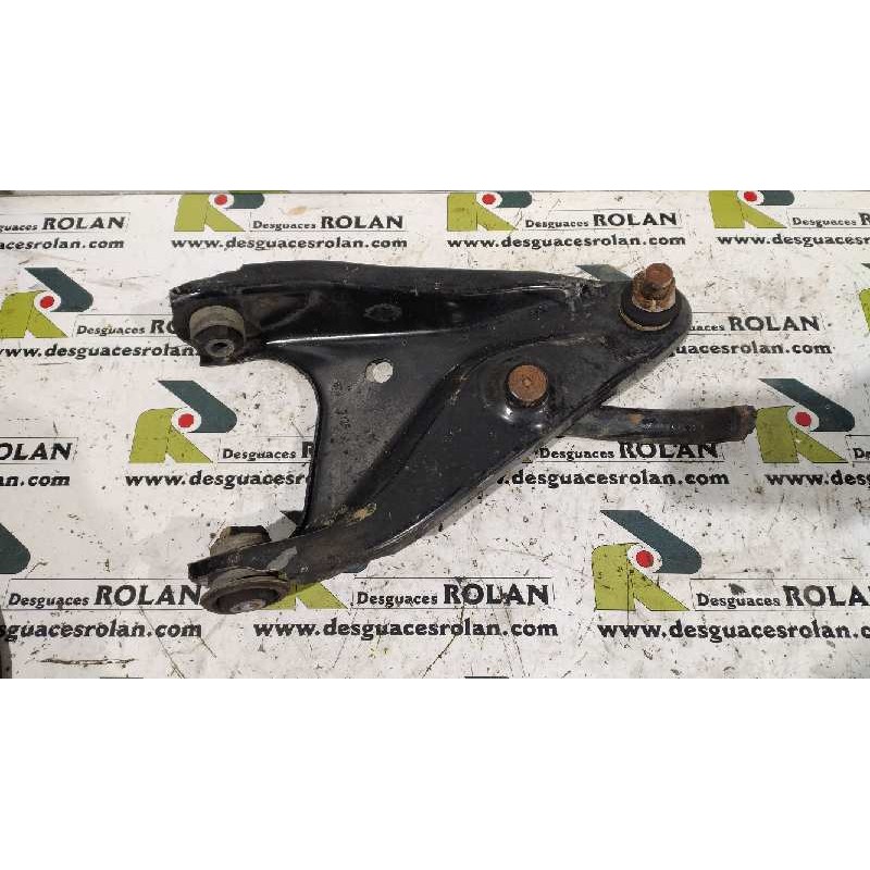 Recambio de brazo suspension inferior delantero derecho para dacia sandero ambiance referencia OEM IAM   