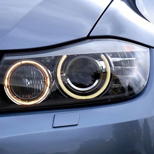Cómo Saber Qué Tipo de Faros Lleva tu Coche y Cuándo Cambiarlos